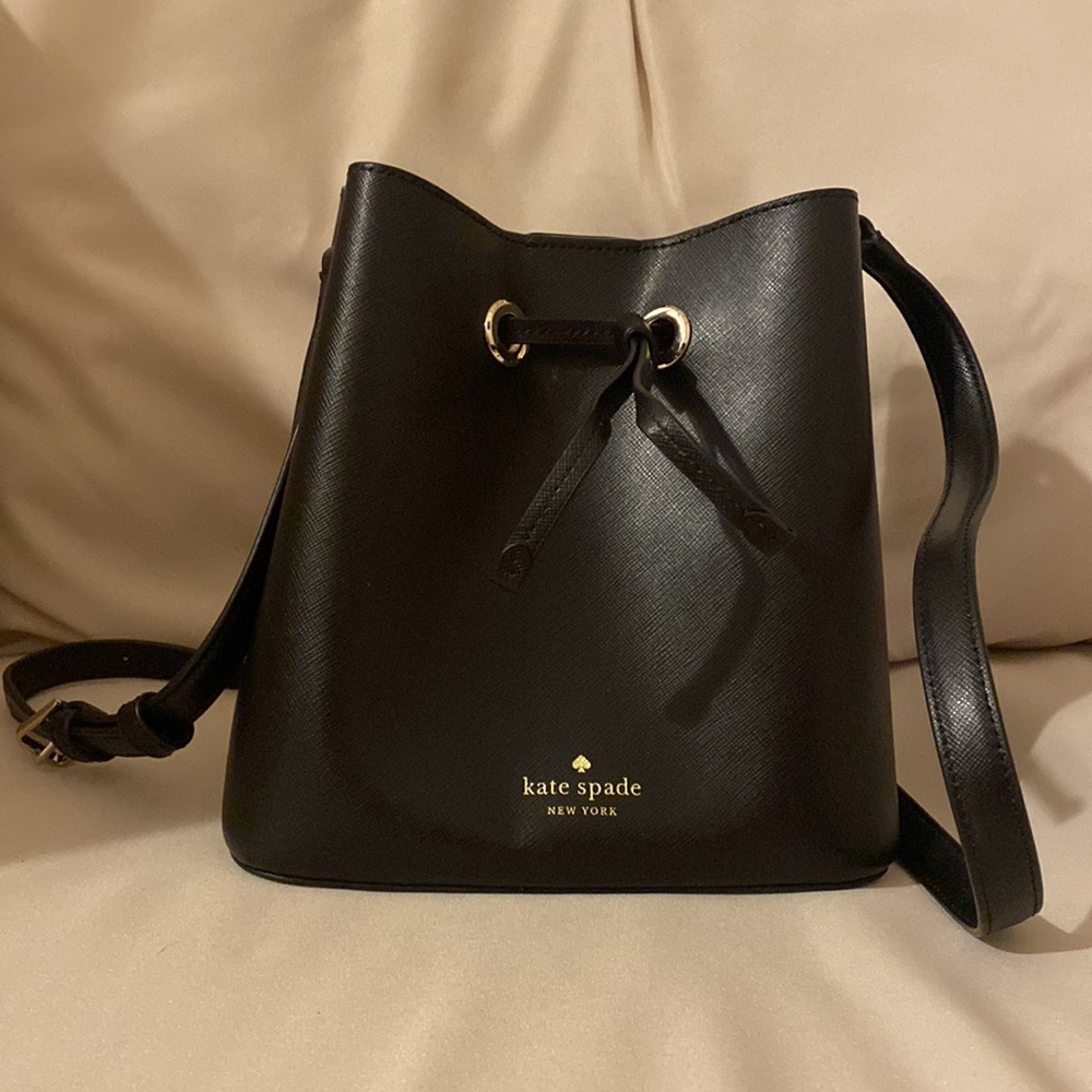 Kate Spade Sadie Bucket Bag - Picture 4 of 15